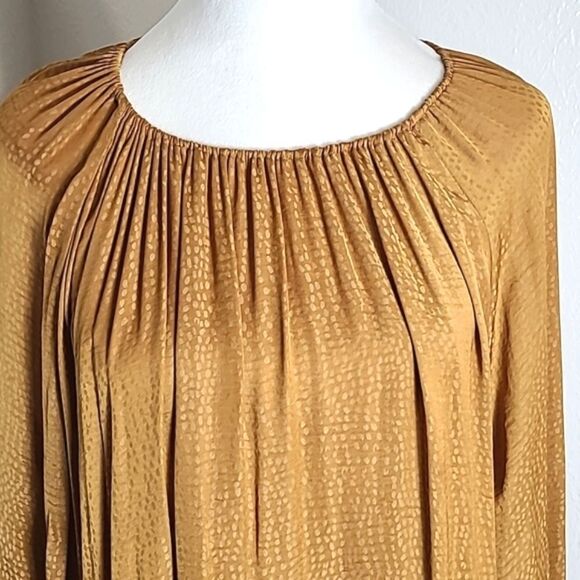 Worthington Light Orangey Tan Wide Longsleeve Pullover Blouse, Size Medium - Picture 2 of 8